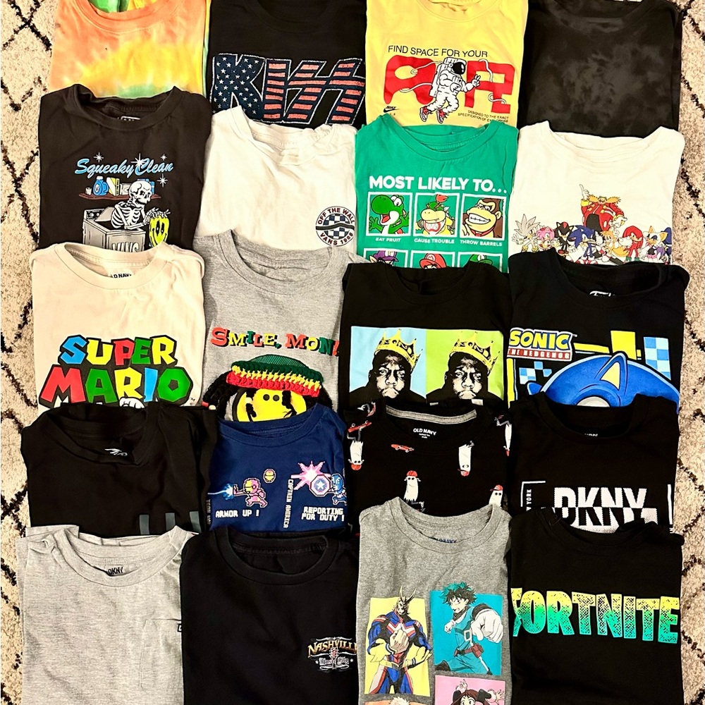 Boys 20pc T-shirt Set Size M (8) Multiple Brands, Nike, Fortnite, Vans, Band Tee